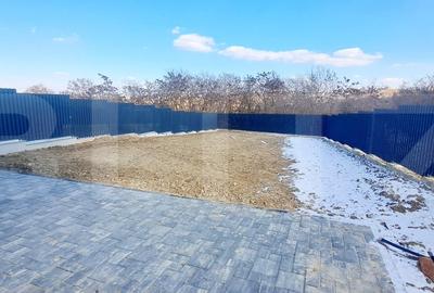 Casa in regim cuplat, 6 camere, 320 mp utili, teren 612 mp, situata in Borhanci - 8