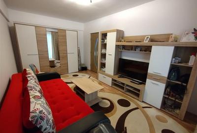 Garsonieră decomandată în Galata