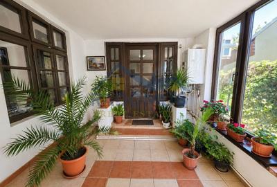Casă Ploiești - 6 Camere -282 Mp Utili - Teren 600 Mp - Comision 0% - 9
