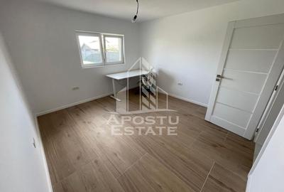 Casa individuala, 6 camere, 2 bai, garaj, teren 913, pompa de caldura - 18