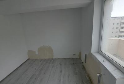 APARTAMENT 3 CAMERE DECOMANDAT BLOC NOU-  PRET PROMOTIONAL - BLOC SUPERB - 30