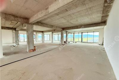 Spatiu comercial si birouri de vanzare in Sibiu zona Shopping City - 3