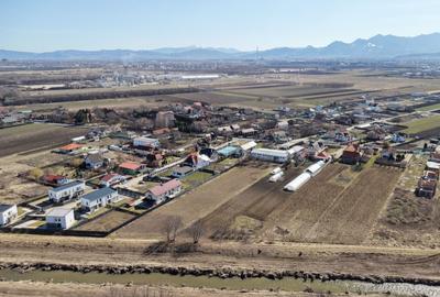 Teren intravilan cu hala construita - 15