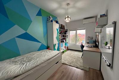 Vand ½ duplex in Ghiroda, 4 Camere, zona excelenta, 2 Locuri de Parcare, AC - 7