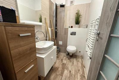 Ultracentral, Bloc Nou, Etaj 1. - 11