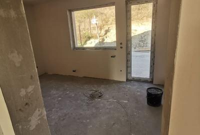 Casa individuala cu terasa,panorama spre lac, garaj, teren 300mp - 10