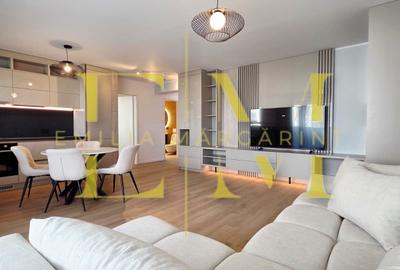 Apartament cu 2 camere semidecomandat, mobilat în Tractorul