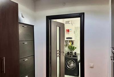 Apartament cu o camera, decomandat, balcon, zona ANL - 5