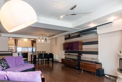 5 camere ,3 băi ,curte 300 mp,mobilat și utilat.3 locuri de parcare. - 1