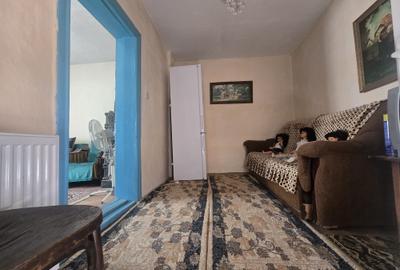 Casă + curte mare 410 mp în Brăilița - 1