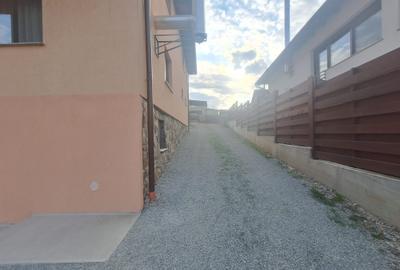 Casa de vanzare Campenesti,suprafata utila 366mp,teren 1000mp. - 11