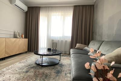 Apartament cu 4 camere decomandat în Parcul Carol