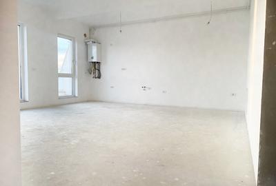 Apartament cu 3 camere decomandat în Torontalului