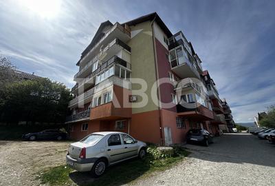 Exclusivitate - Garsoniera de vanzare Poiana Sibiului 40 mpu etaj 2 - 2