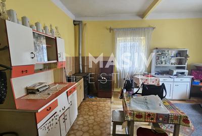 Casă cu 3 camere, în stațiunea Azuga - 7