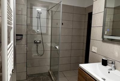 Inchiriere | 3 camere | Bloc nou | Unirii | Camera Comert - 13