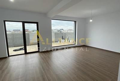 Casa individuala - 300 mp  - 5 camere - 3 bai - 16