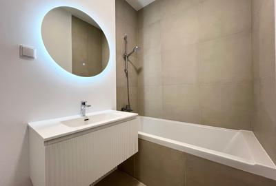 NOU / SUPERB /PRIMA INCHIRIERE / TERASA GENEROASA - 26