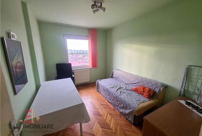 Apartament 4 camere, UMF, 7 Noiembrie, 2 bai, Targu Mures - 4