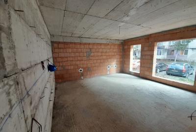 Apartament 2 camere, bloc nou ,Zona HAN - 15