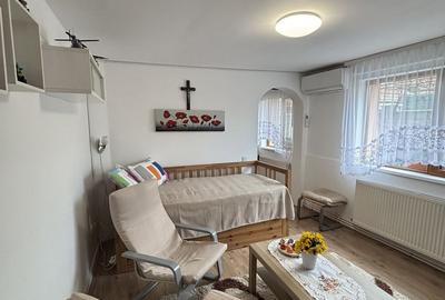 Casa de vânzare în zona Girocului - 8
