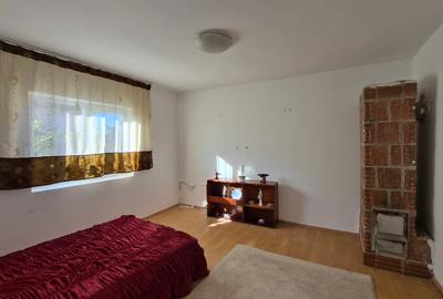 Valu lui Traian - teren 400 mp + casa 3 camere (72 mp ) /necesita renovare - 17