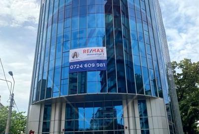 Birou, de 1,350 mp, în Universitate