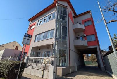 De închiriat: SAD - 220 mp - Diaconu Coresi - 14