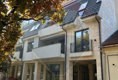 Apartament cu 2 camere de vânzare, ultracentral, Parcul Petőfi Sándor - 15