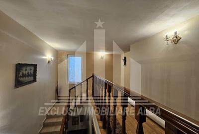 Casa individuala | 238 mp | 6 camere | Cetate - 10