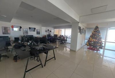 Centru - Bd. Mamaia , spatiu IDEAL BIROURI in cladire reprezentativa , 240 mp. - 15