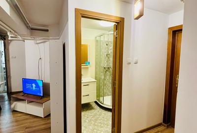 Apartament 4 camere de închiriat – zona Trocadero, str. Poporului - 2