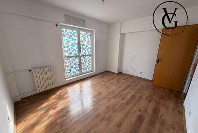 Apartament 4 camere | 13 septembrie | Bloc 1990 - 2