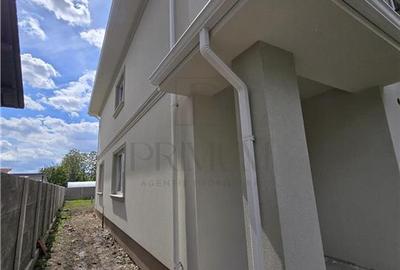 Duplex deosebit - zona excelenta - toate utilitatile - finisaje TOP - 13
