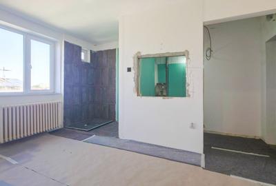 2 camere | Eroii Revolutiei | metrou | - 2