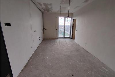 Apartamente 2 camere - asfalt -zona excelenta - personalizare interioara. - 4
