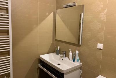 Apartament cu 3 camere. Unirii bloc nou - 4