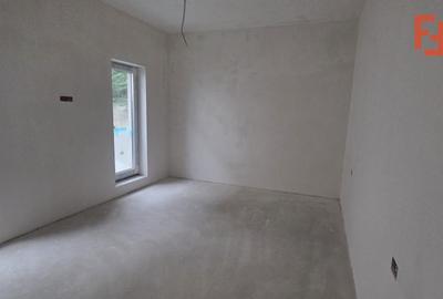 Duplex spatios cu teren de 442 mp, toate utilitatile - Giroc - 9