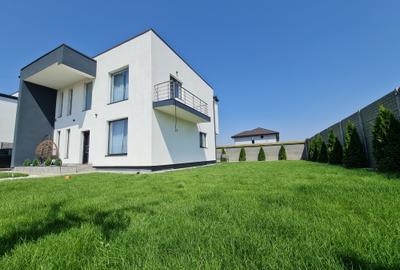 Casă individuală cu 4 camere în Berceni