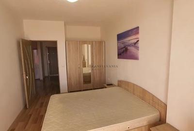Apartament cu 2 camere semidecomandat, mobilat în Șelimbăr