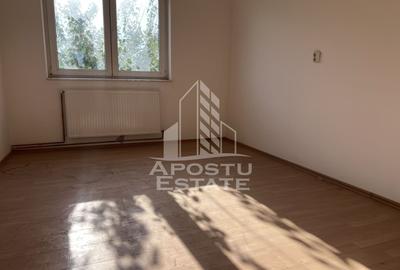 Ap cu 3 camere decomand,de vanzare,et1,390mp teren, intre Giarmata/Dumbravita - 2