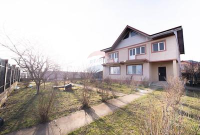 Casa individuala cu 6 camere de vanzare Singureni - 4