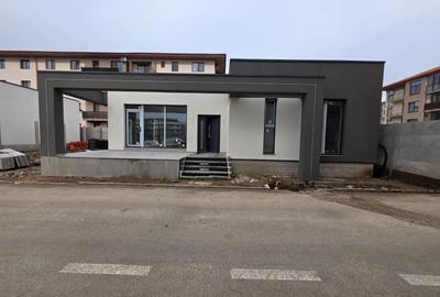 ANSAMBLU CASE INDIVIDUALE, RATE LA DEZVOLTATOR PE 2 ANI, COMISION 0% - 1