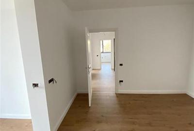 Apartament de vanzare - Valea Lupului: 3 camere si gradina proprie - 12