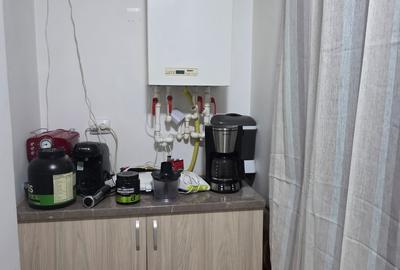 Trapezului, 15 minute metrou 1 Decembrie 1918, pe Marin Pazon, - 5