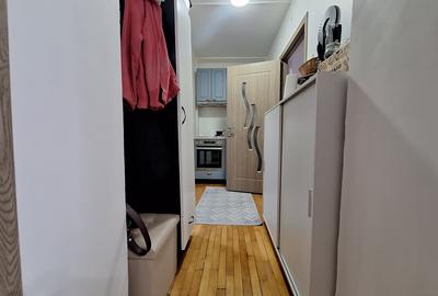 Apartament cu 2 camere renovat, mobilat si utilat - etaj 1-zona Blascovici - 7