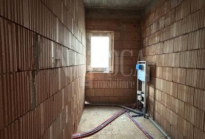 Casa 6 camere de vanzare in Floresti - 3
