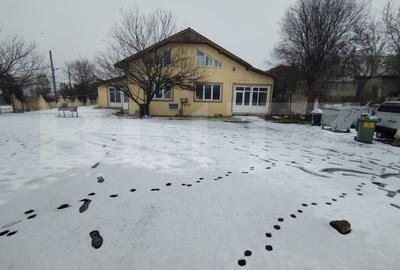 Spațiu industrial, de 600 mp, în Ișalnița