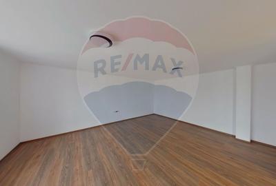 Casă cu 5 camere de vânzare în Piatra, Maramureș - 5