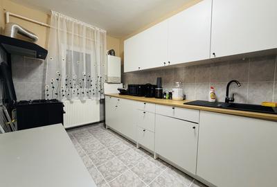 Apartament 3 camere , 56 mp utili , decomandat - Lipovei - 7